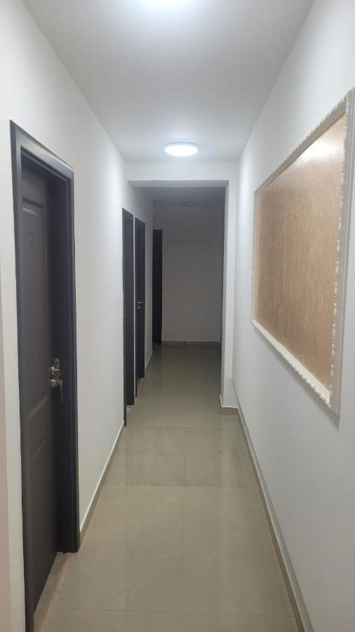 בוקרשט Hotel Marina 2 מראה חיצוני תמונה